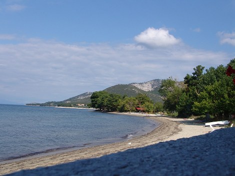 Pláž s mořem na Thassosu